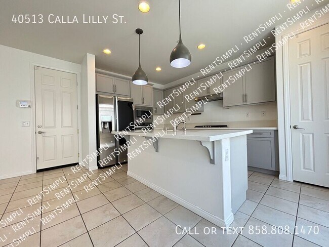 Building Photo - 40513 Calla Lilly St