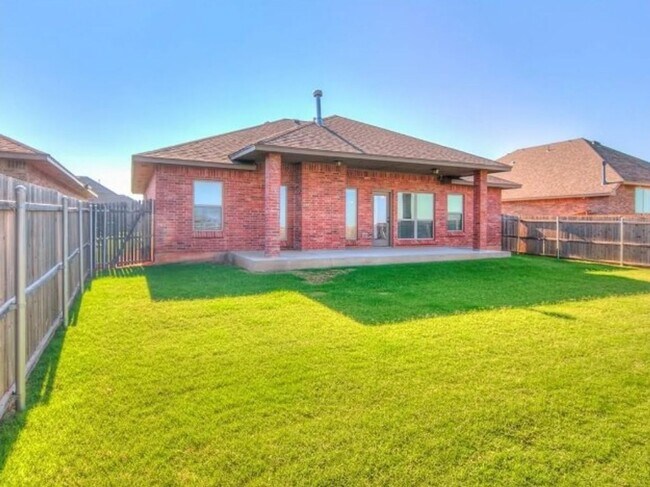 Building Photo - 16301 Iron Tree Ln