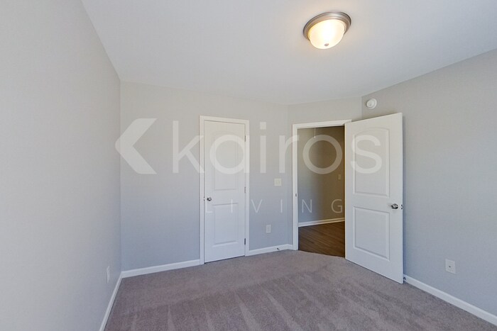 Building Photo - 107 Dawson's Ml Dr