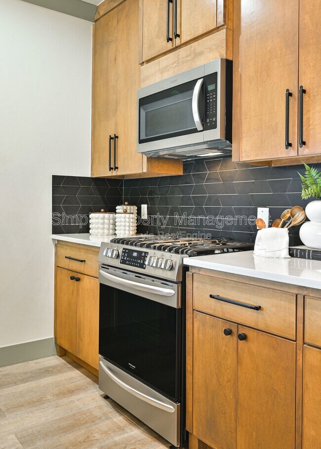 Building Photo - 4005 N Indiana Ave