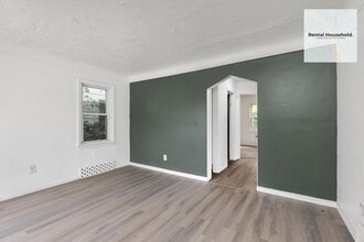Building Photo - 19372 Grandville Ave