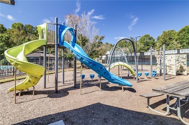Building Photo - 11745 Bentham Ct