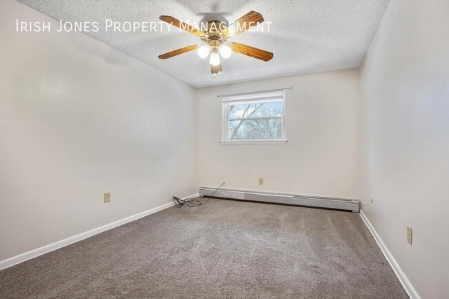 Building Photo - 116 19th Ave