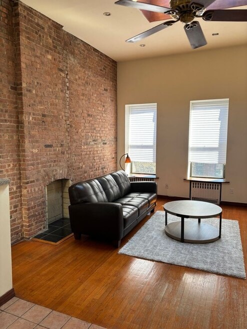 Building Photo - 159 W 121st St