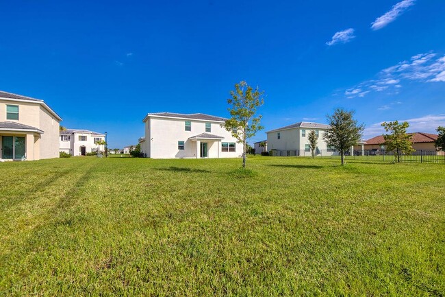 Building Photo - 12686 NW Copper Creek Dr