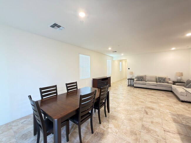Building Photo - Fully Furnished Home in Inspirada