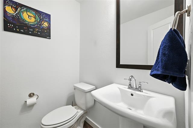 Building Photo - 6489 Iron Horse Blvd