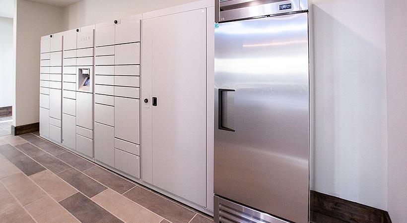 Building Photo - 12500 Shadowglen Trce