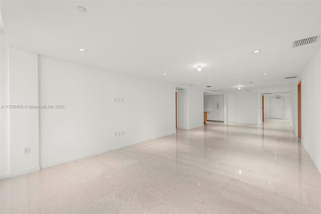 Building Photo - 1135 103rd St