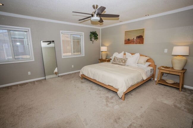 Building Photo - Your Year-Round Retreat in LHC!