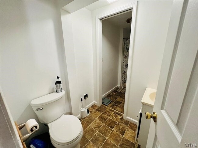 Building Photo - 132 Palmer St