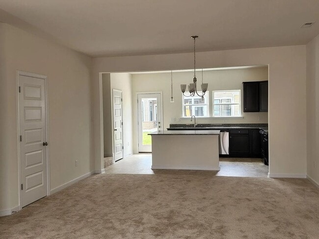 Building Photo - 12229 Dutch Elm Cir