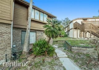 Building Photo - 4922 Silver Oaks Village