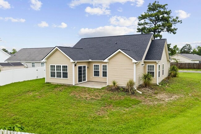 Building Photo - 2375 Morlynn Dr