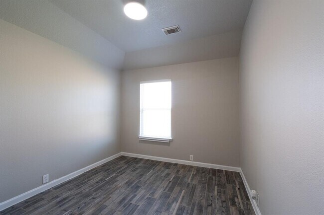 Building Photo - 11735 Berkway Trail