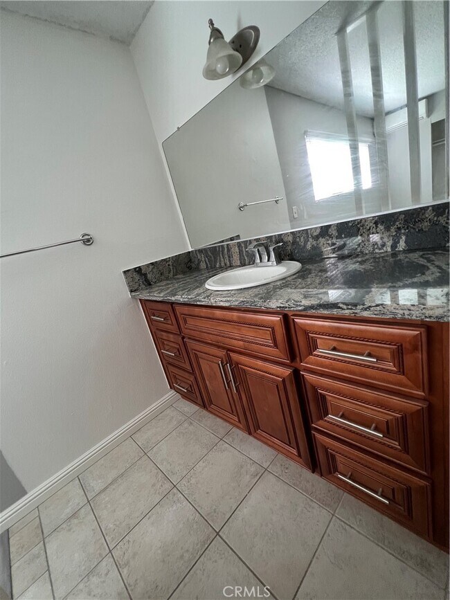 Building Photo - 1218 S Athena Way