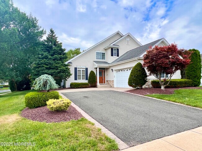 Primary Photo - 1 Hendrickson Ct