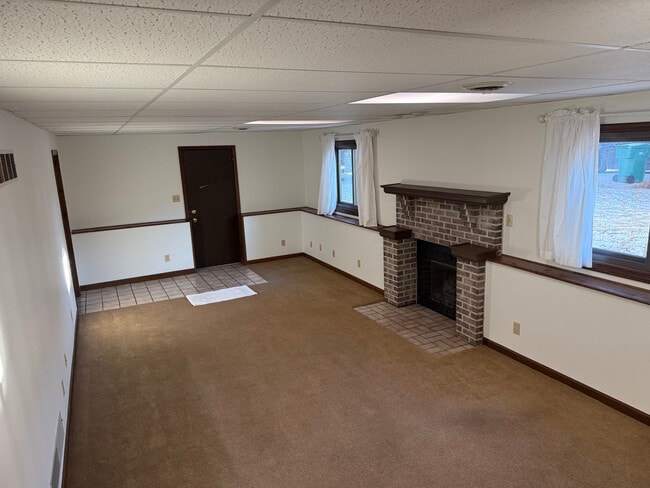 Building Photo - 13831 S Mallard Dr