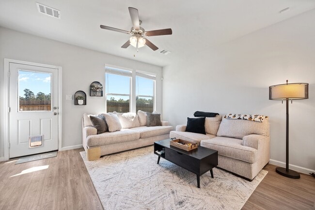 Building Photo - 20819 Adventure Wy