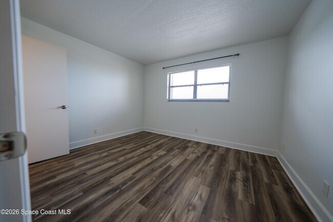 Building Photo - 500 Palm Springs Blvd