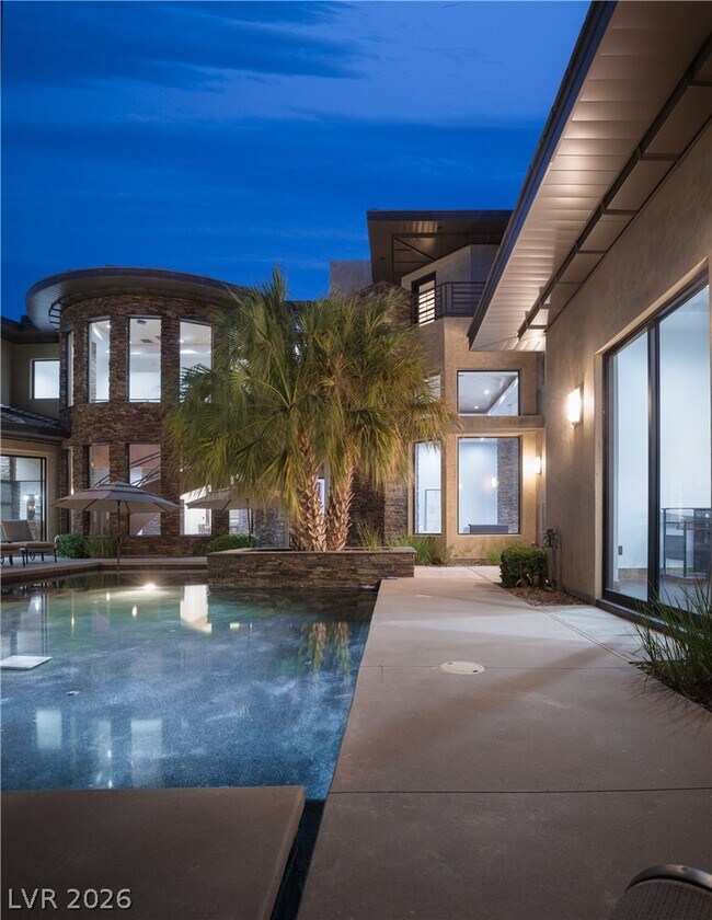 Building Photo - 17 Soaring Bird Ct