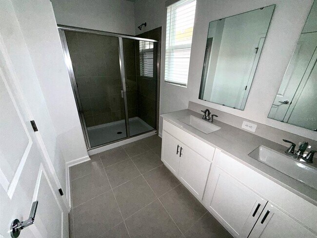 Building Photo - 6036 Zen Wy