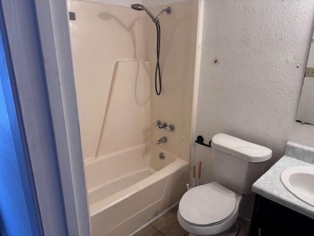 Building Photo - 1435 26th St NE