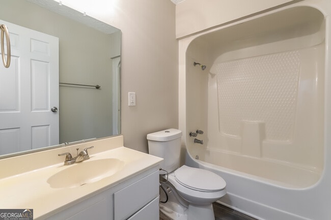 Building Photo - 4123 Hazel Nut Dr