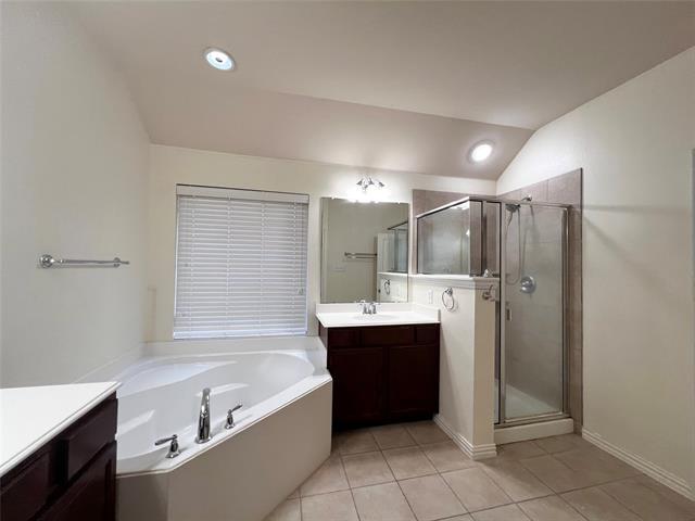 Building Photo - 2108 Jasmine Valley Drive