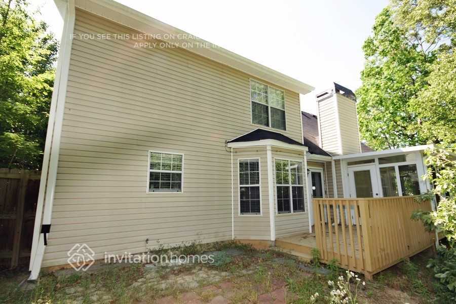 Building Photo - 1213 Dressage Ridge NE