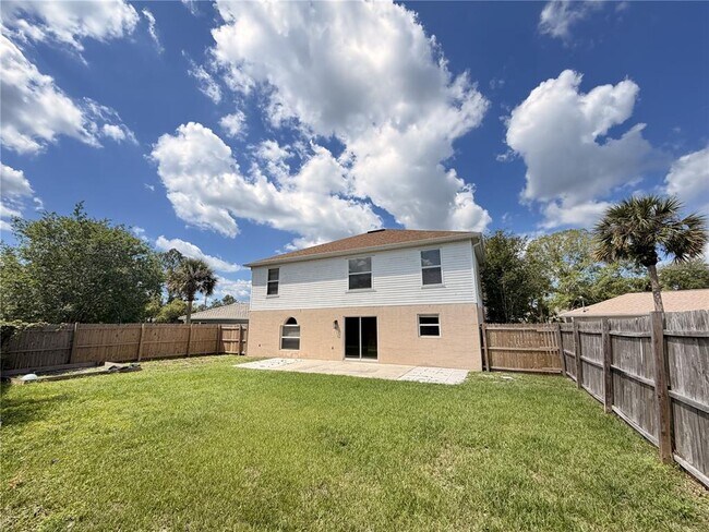 Building Photo - 4 Princess Geraldine Pl