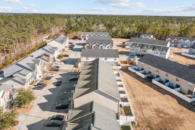 Building Photo - Welcome to Carolina Forest!