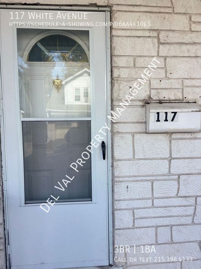 Building Photo - 117 White Ave