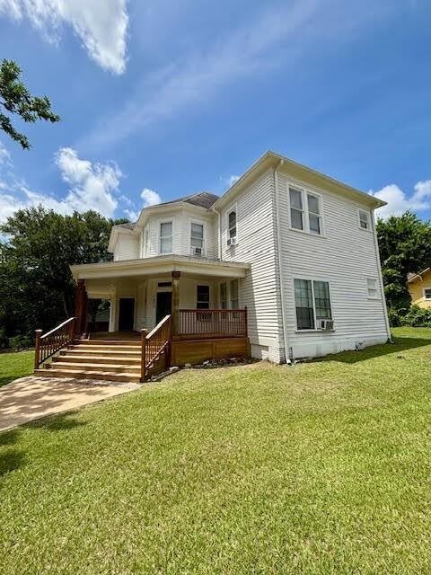 Building Photo - 1403 14th St