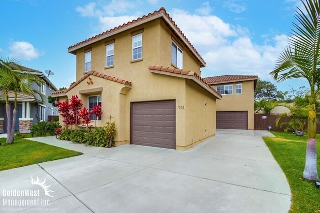 Building Photo - Stunning  5Bdm 3.5Ba  Home with Private Backyard in Prime Location of Oceanside!