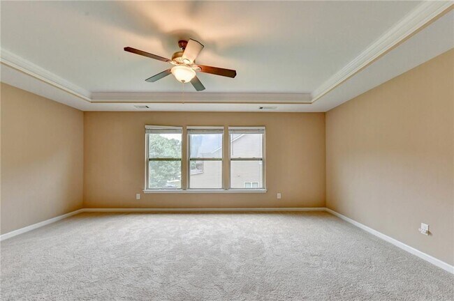 Building Photo - 4228 Woods Creek Ln
