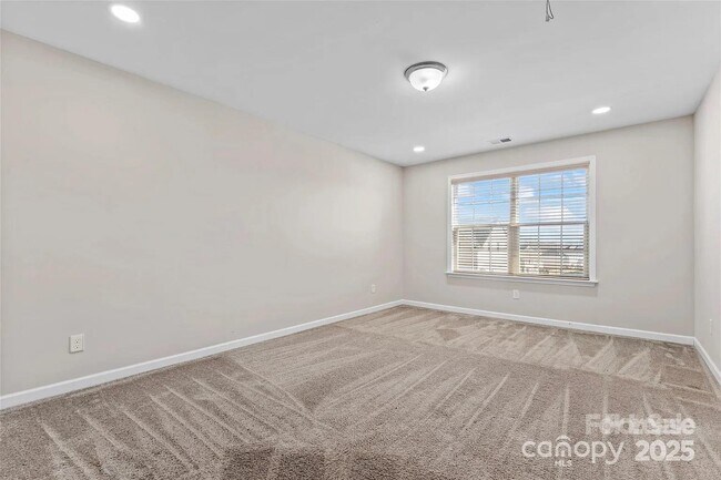 Building Photo - 4435 Mill Landing Dr