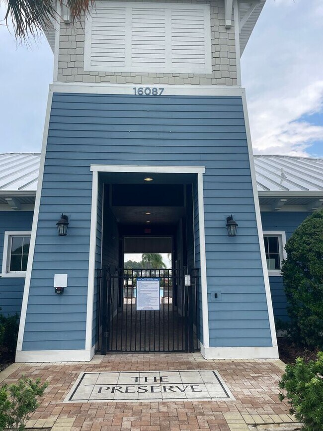 Building Photo - The Preserve