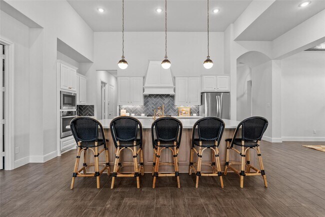 Building Photo - 1713 Waterlilly River Ln