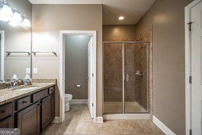 Building Photo - 2483 Norwood Dr SE