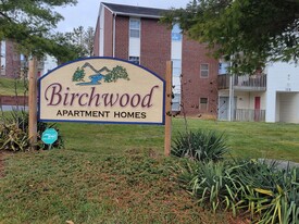 Building Photo - Birchwood Apartment Homes