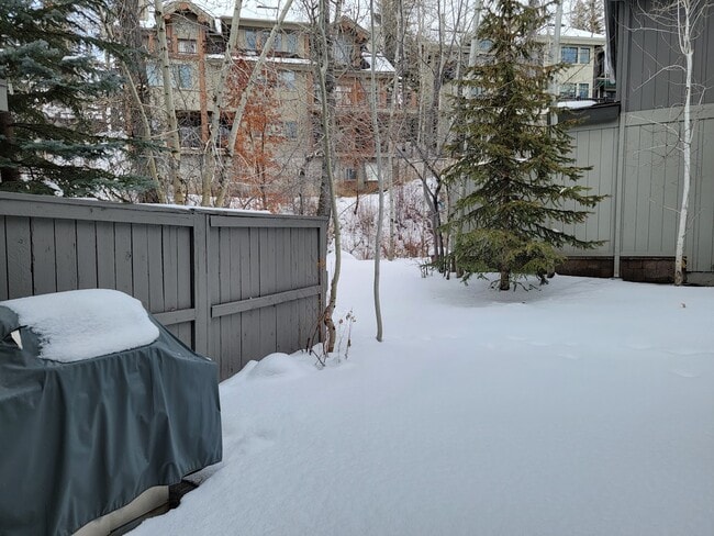 Building Photo - 311 Andora Ln