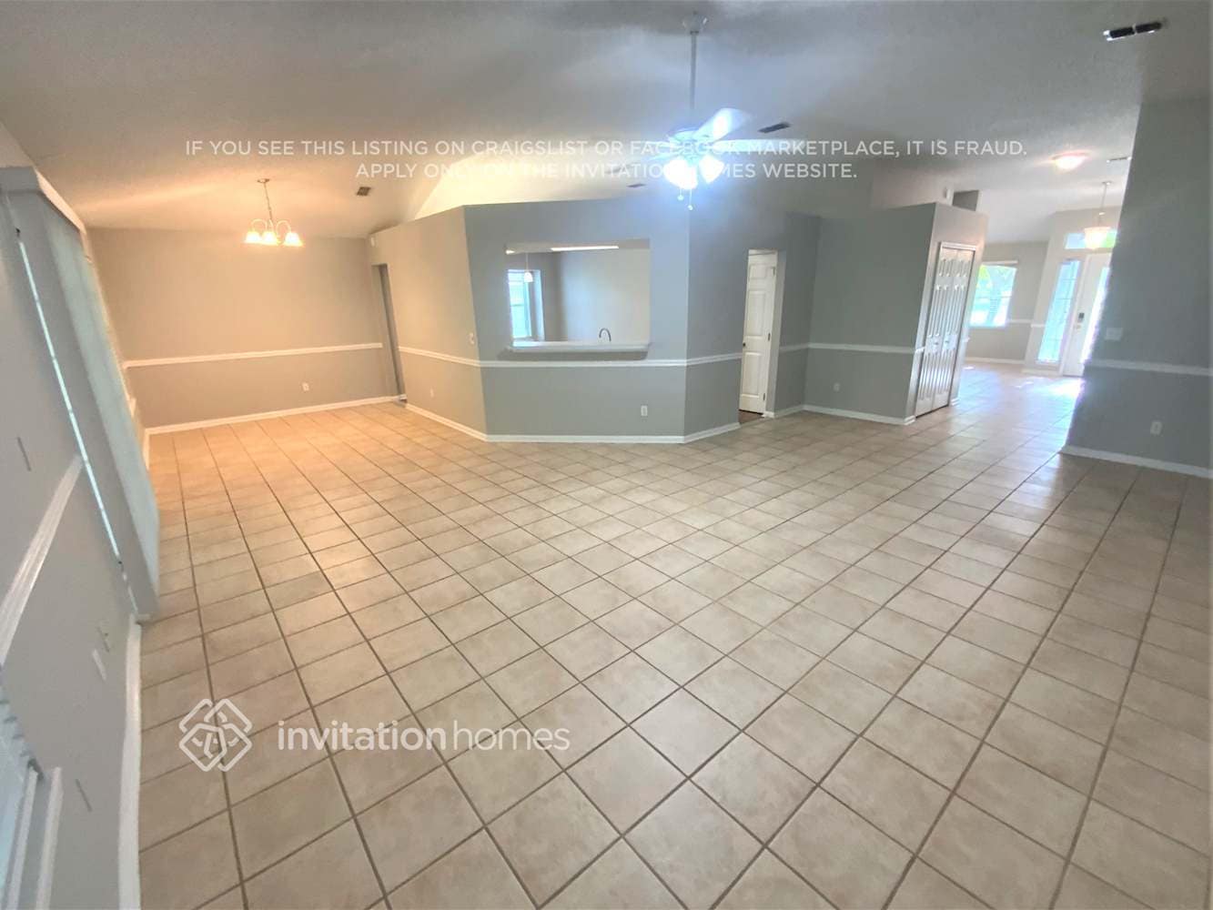 Building Photo - 5666 Plum Hollow Dr W