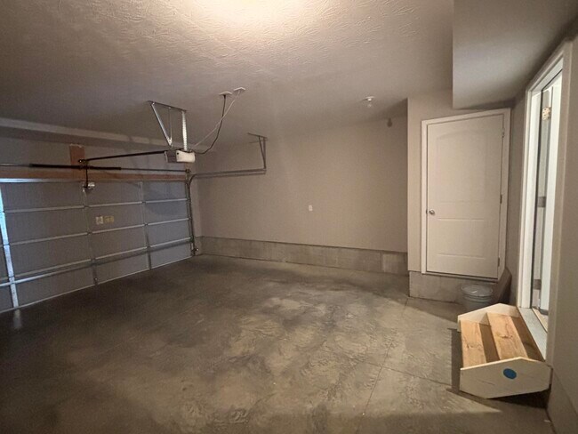 Building Photo - 2313 Tanksley Way