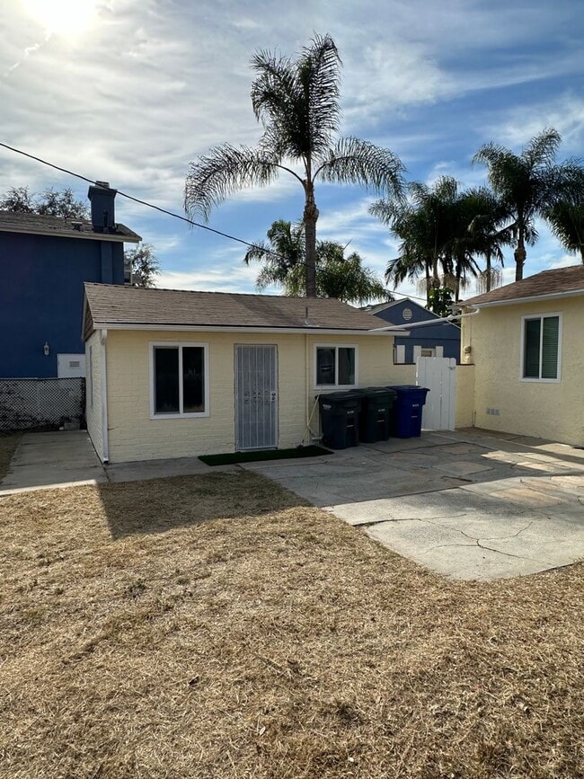 Building Photo - 317 Richfield Ave