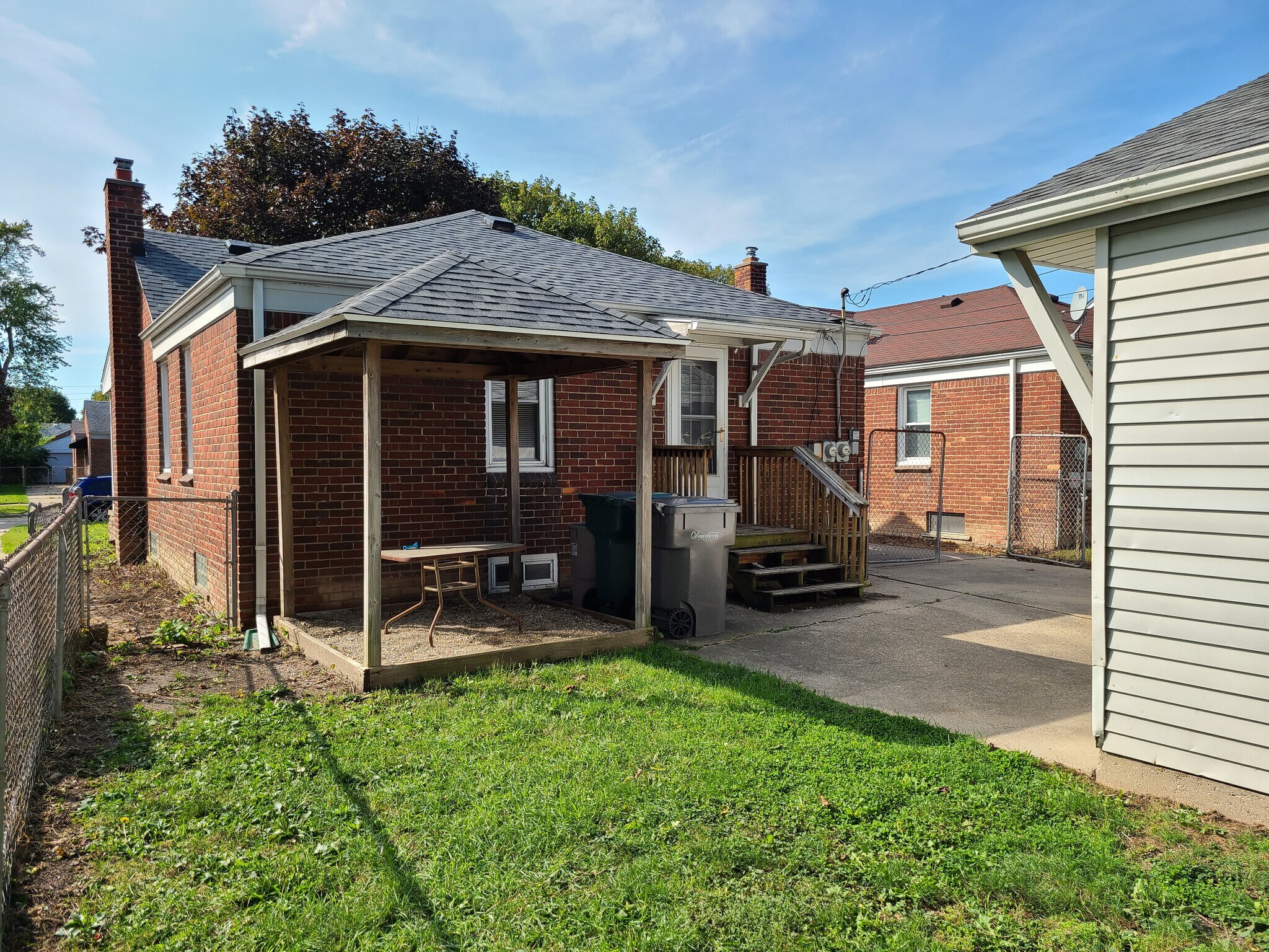 Building Photo - 3721 Roosevelt St
