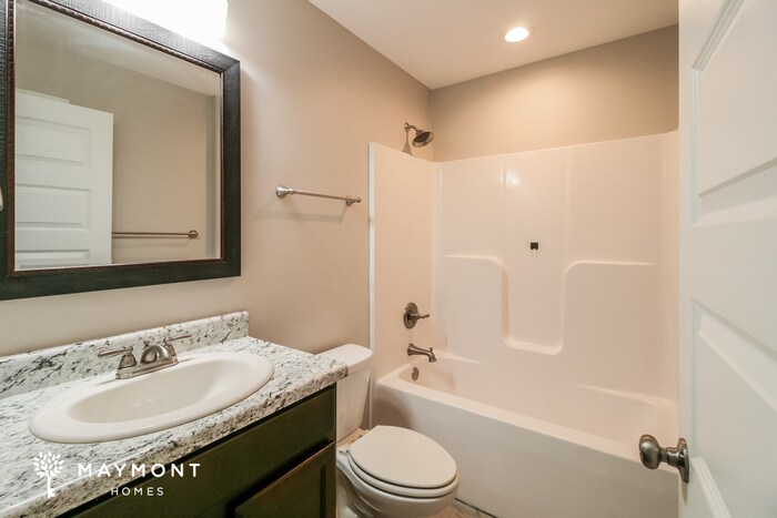 Building Photo - 16355 Pottery Ln