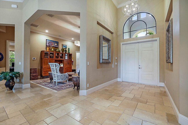 Building Photo - 18337 SE Old Trail Dr W