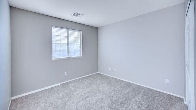 Building Photo - Charming 3-Bedroom Two-Story Home with Balcony & Modern Touches!