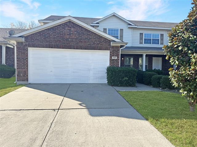 Building Photo - 7537 Lazy Spur Blvd